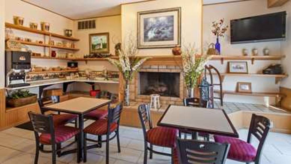 Apple Tree Inn, SureStay Collection By Best Western 3