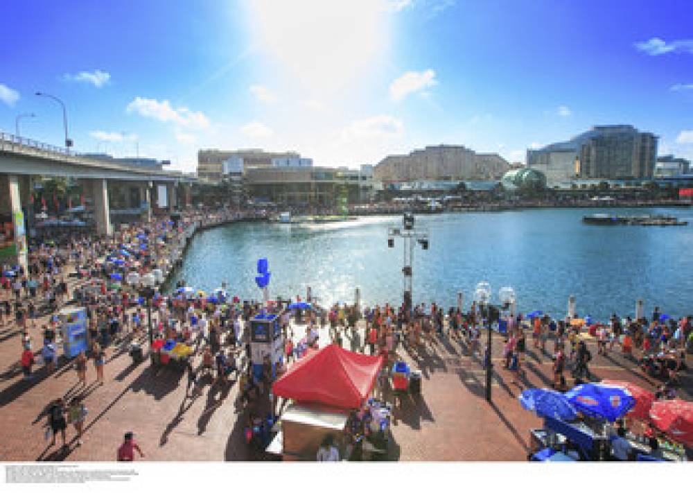 APX DARLING HARBOUR 10