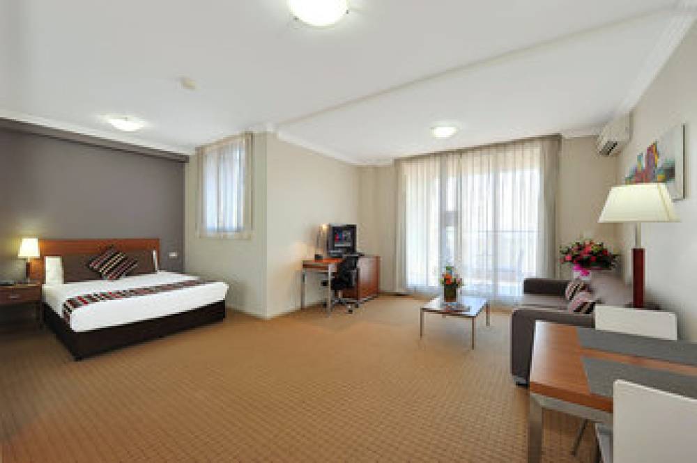 APX DARLING HARBOUR 6
