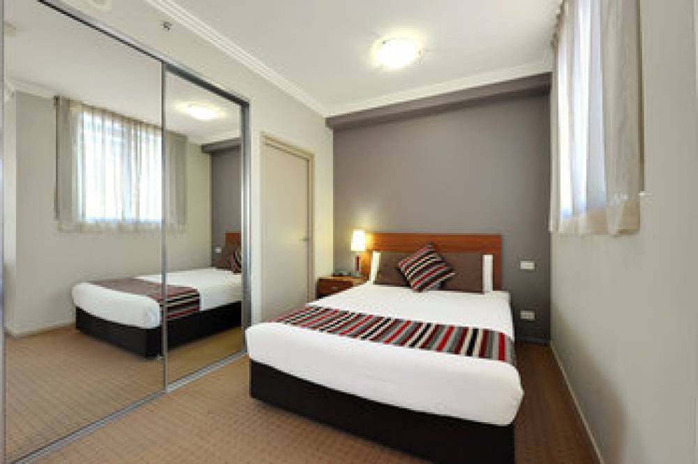 APX DARLING HARBOUR 7