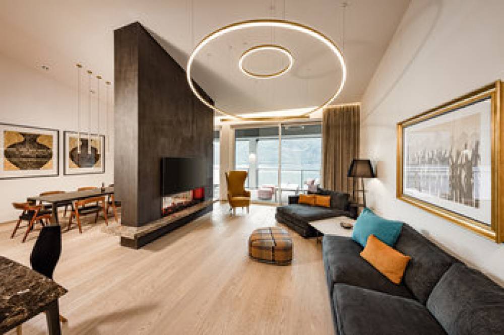 ARIA RETREAT AND SPA 9