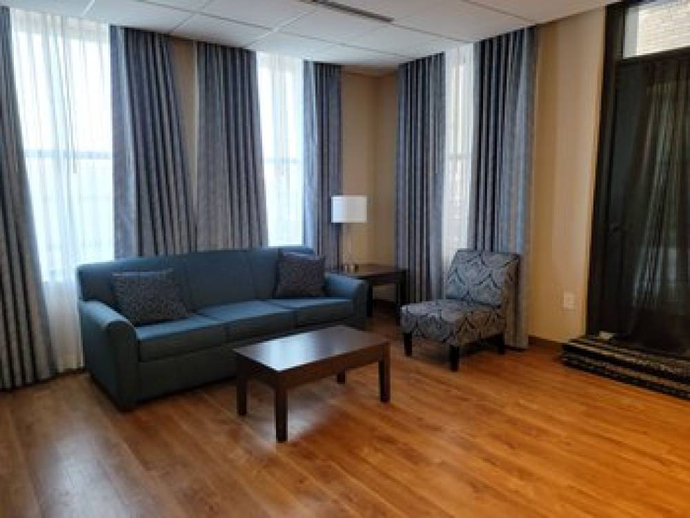 ARIEL BROADWAY HOTEL 10