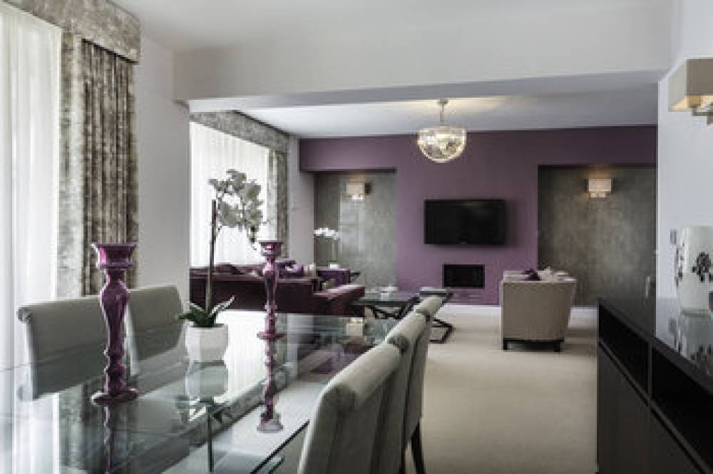 ARLINGTON HOUSE 4