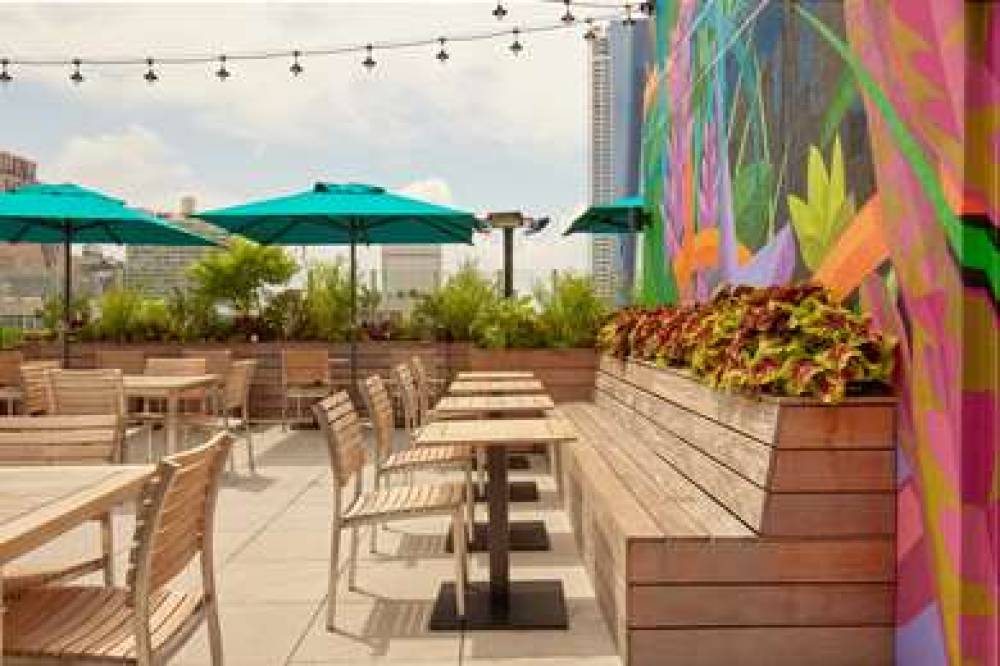 ARLO MIDTOWN 9