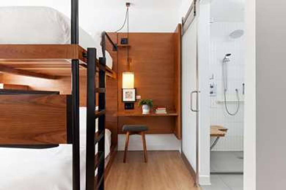 ARLO SOHO 4