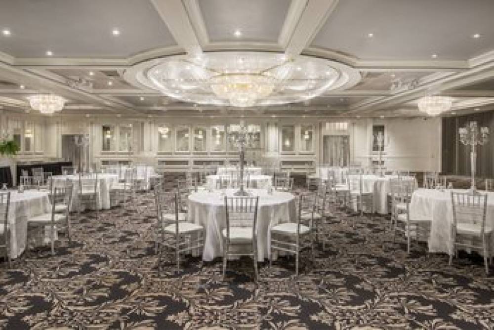 ARMON PLAZA MONTREAL ARPT BY IHG 5