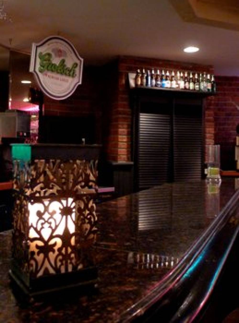 ARMON PLAZA MONTREAL ARPT BY IHG 4