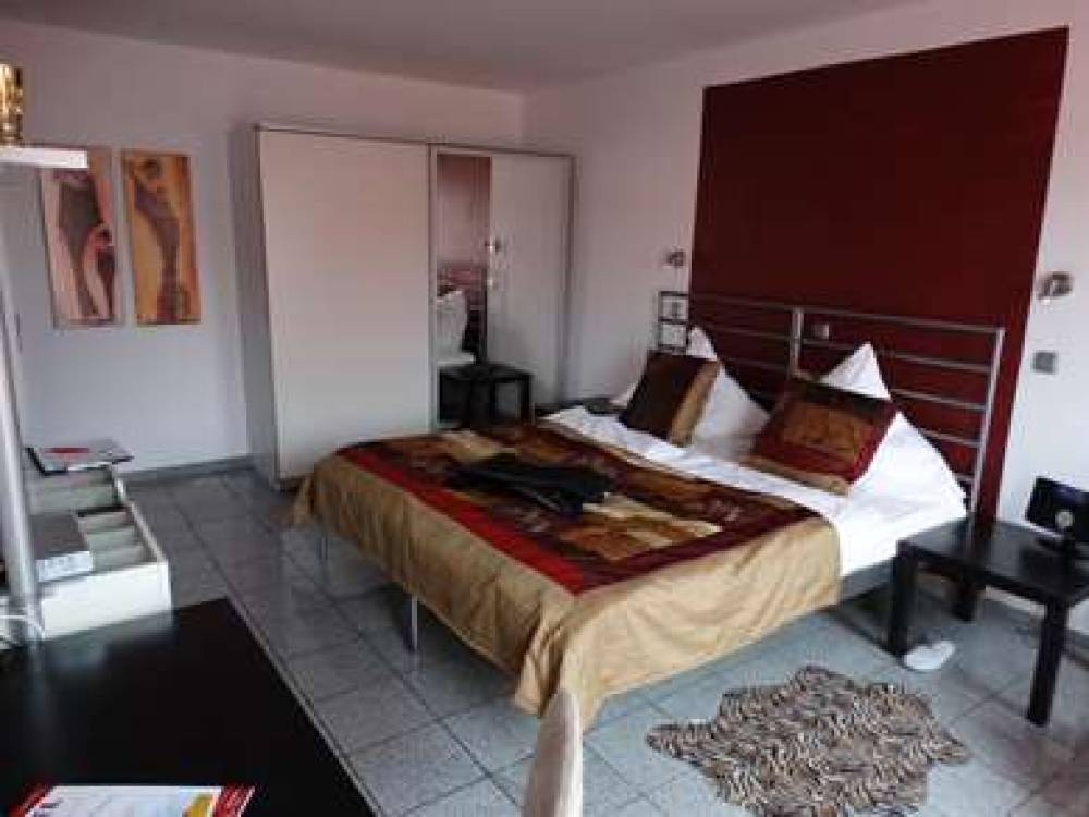 ART HOTEL KOERSCHEN 5