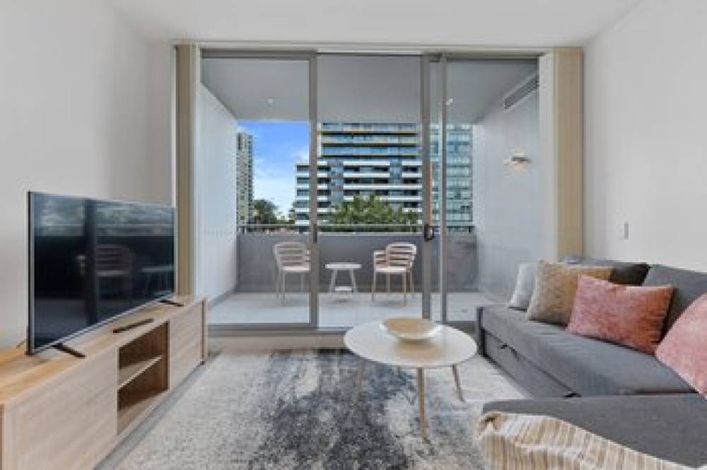 ASTRA MACQUARIE PARK 9