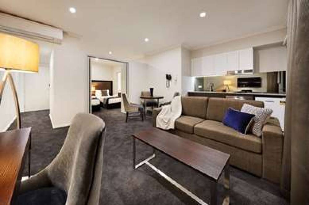 Attika Hotel 8