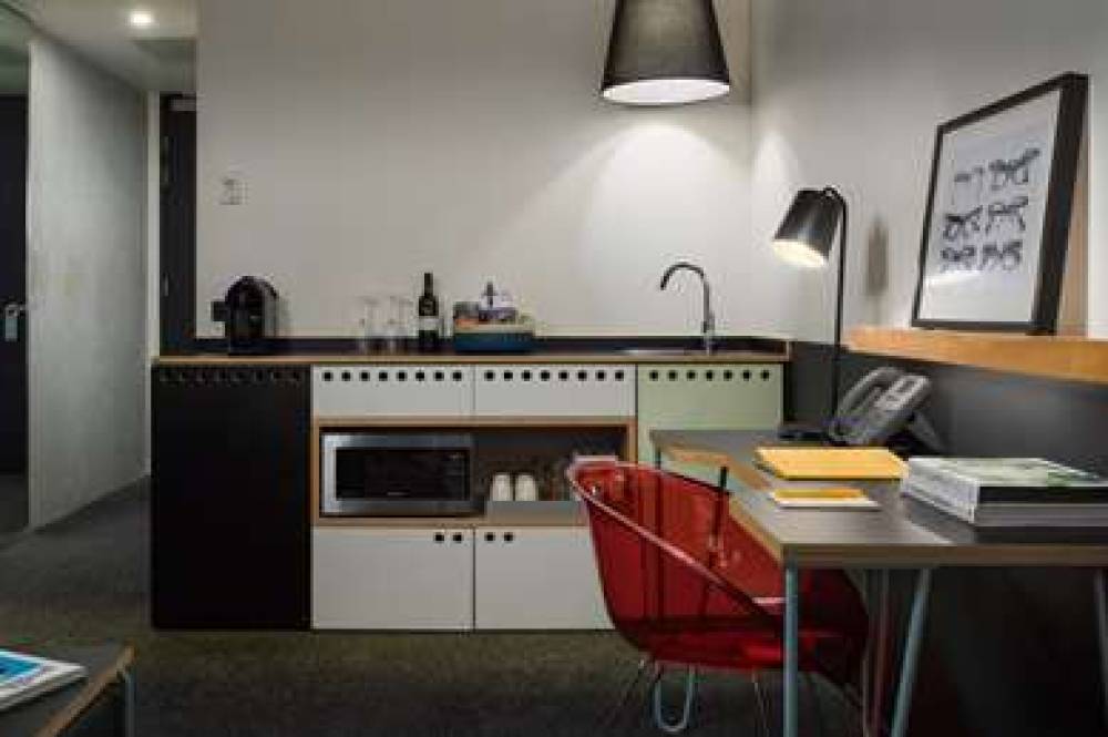 ATURA BLACKTOWN 9