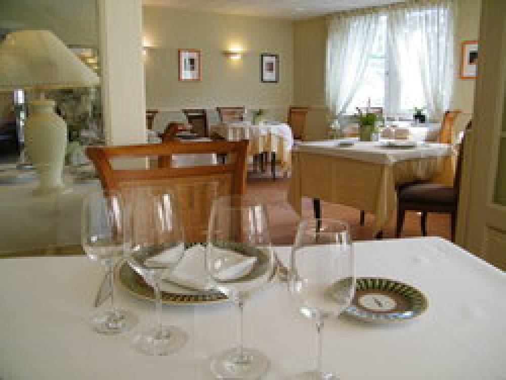 Auberge Saint-Thegonnec 2