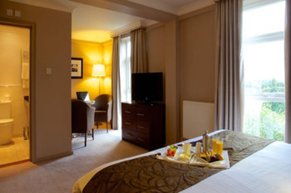 AUBREY PARK HOTEL 5