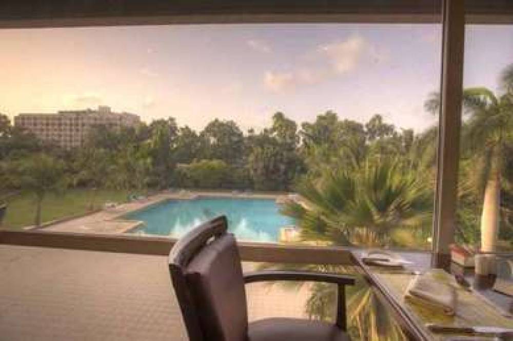 Avari Towers Karachi 4