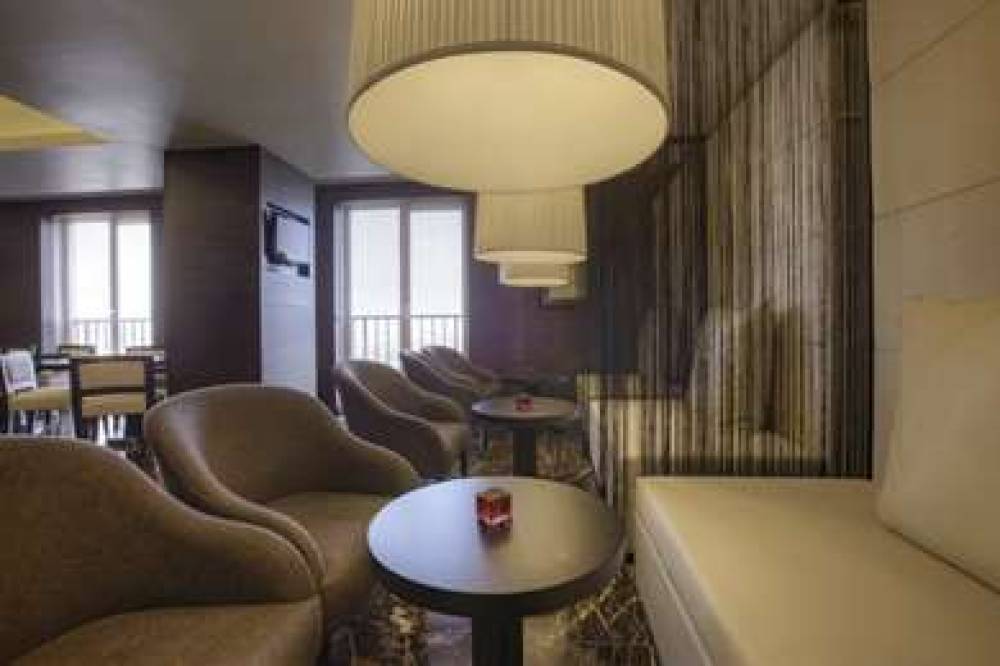 Avari Towers Karachi 9
