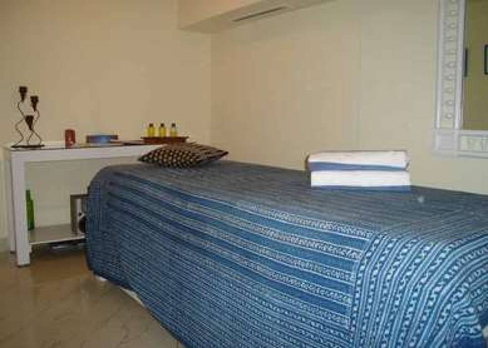 Avari Towers Karachi 6