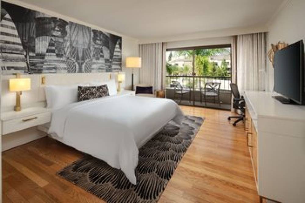 Avenue Of The Arts Costa Mesa A Tribute Portfolio Hotel 6