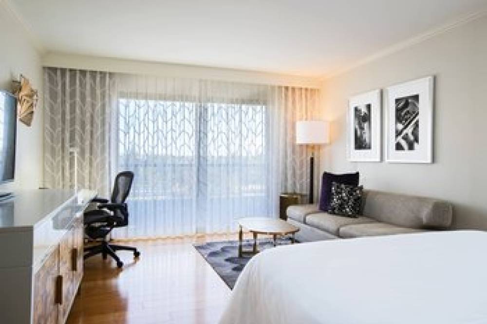 Avenue Of The Arts Costa Mesa A Tribute Portfolio Hotel 7
