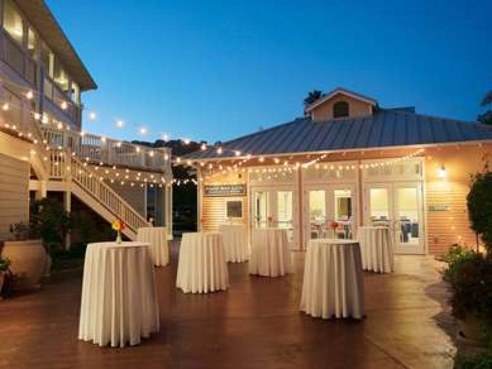 Avila Lighthouse Suites