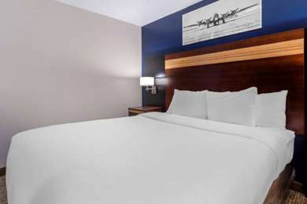 AVION INN NEAR LGA AIRPORT ASCEND H 5