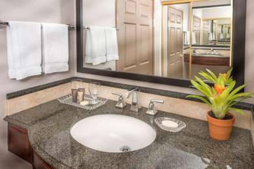 AYRES HOTEL LAGUNA / ALISO VIEJO 8