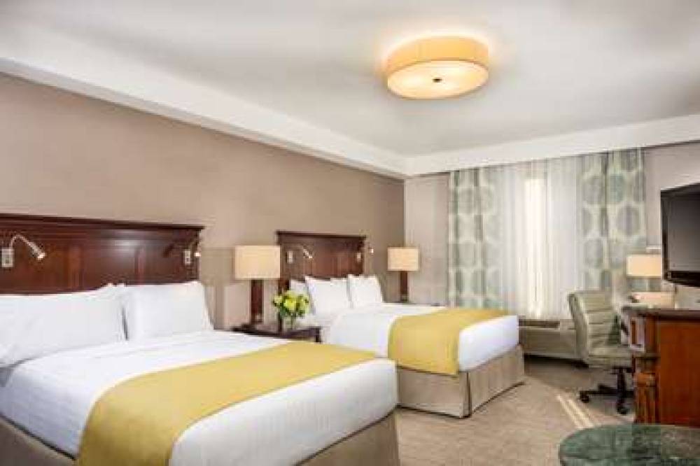 AYRES HOTEL LAGUNA / ALISO VIEJO 4