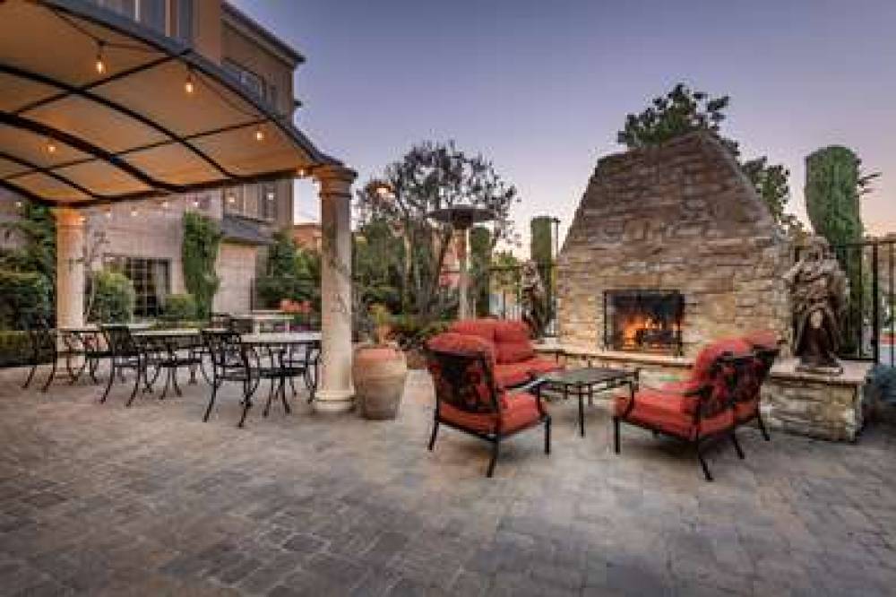 Ayres Hotel Seal Beach 6