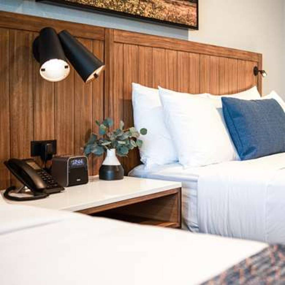 AYRES HOTEL VISTA CARLSBAD 7
