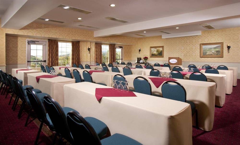 Ayres Suites Mission Viejo 6