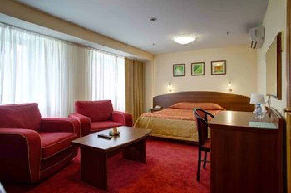 AZIMUT HOTEL KEMEROVO 9