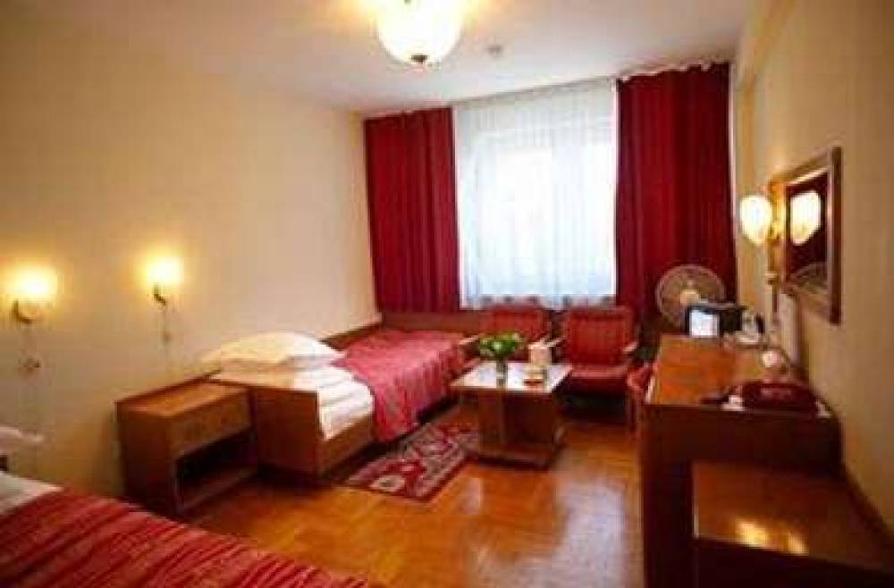 AZIMUT HOTEL SIBERIA 8