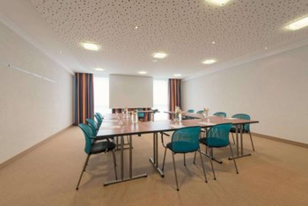 B-B HOTEL LULLY 3 LAKES 5
