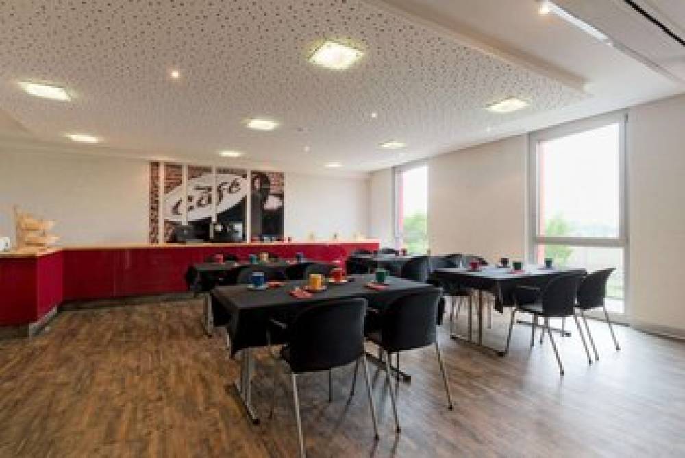 B-B HOTEL LULLY 3 LAKES 8