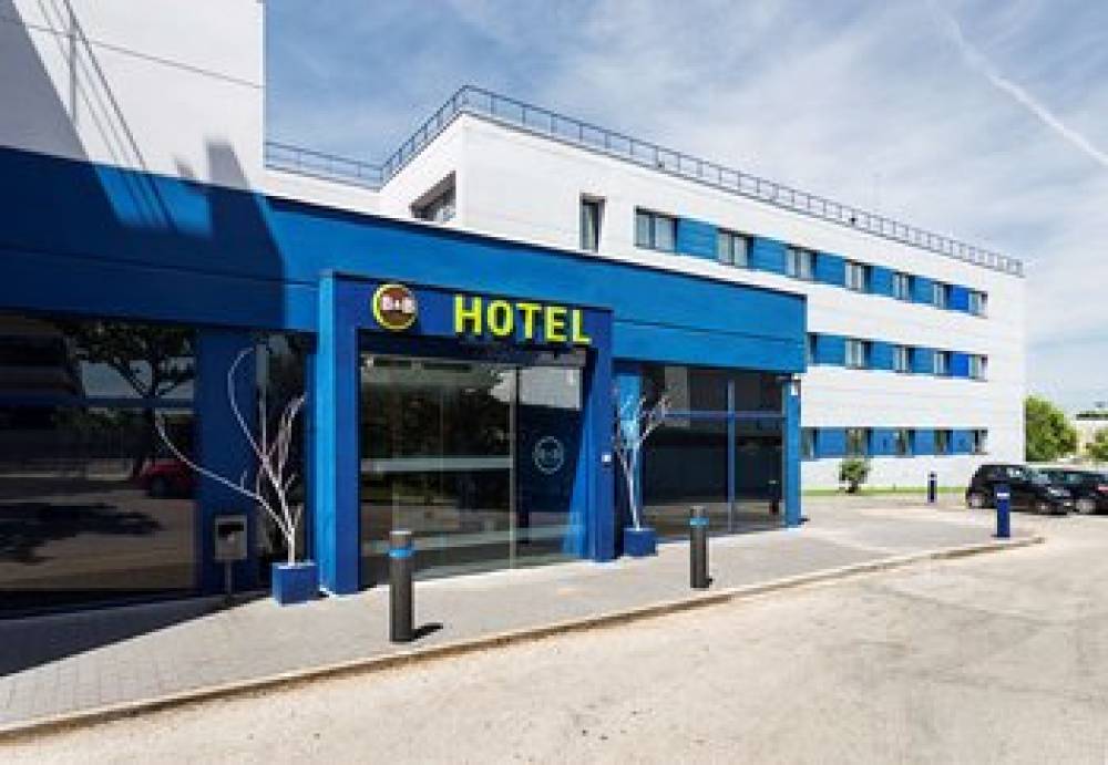 B B Hotel Madrid Las Rozas