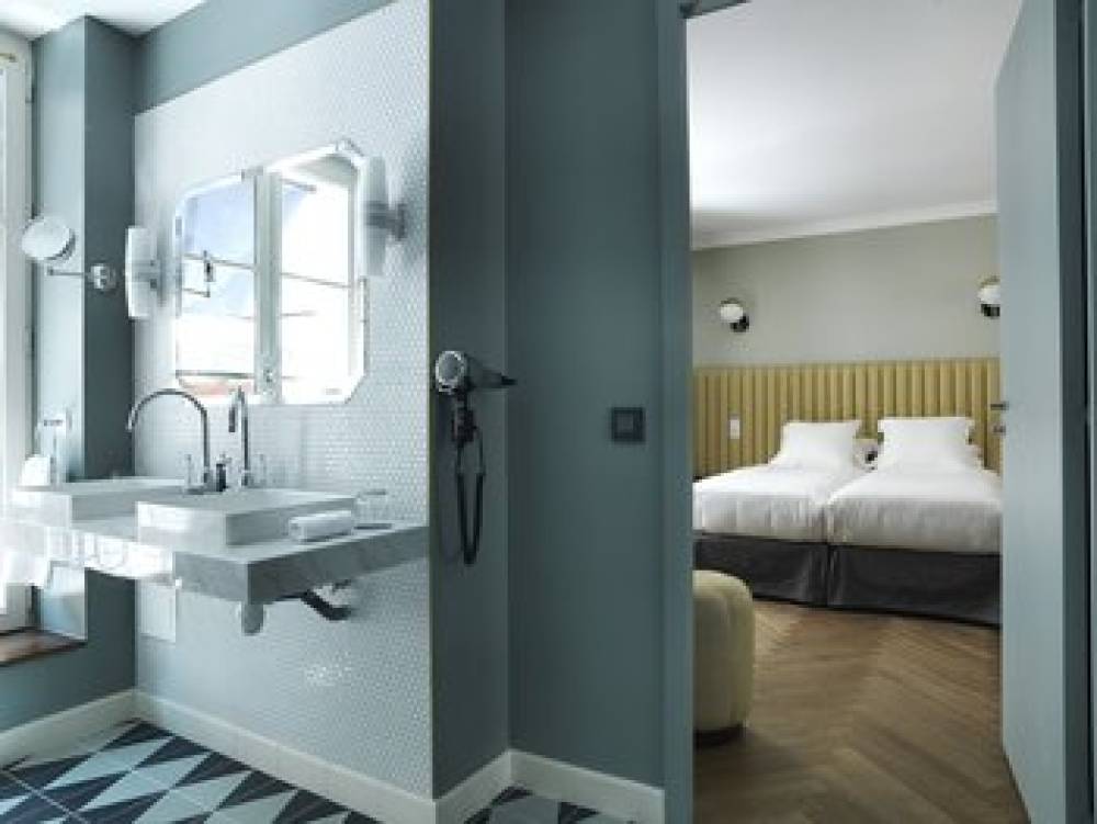 BACHAUMONT HOTEL PARIS 10