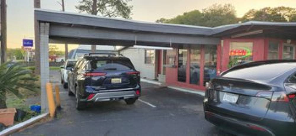 Bama Motel Mobile I-65 8
