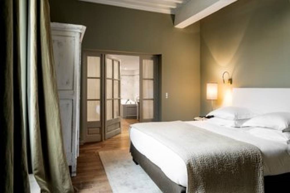 Baumaniere Hotel Et Spa 3