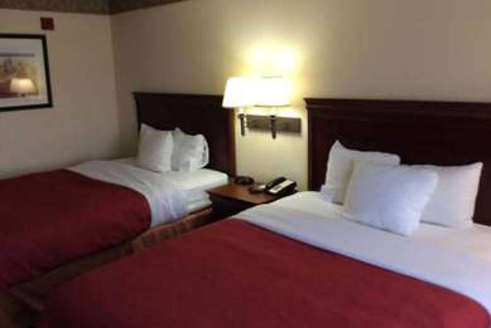 BAYMONT BY WYNDHAM, CLINTON 5