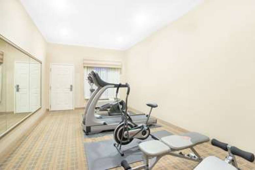 BAYMONT BY WYNDHAM, CRESTVIEW 4