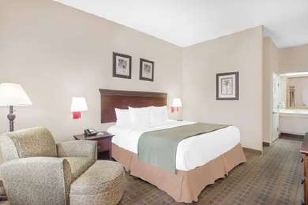 BAYMONT BY WYNDHAM, CRESTVIEW 5