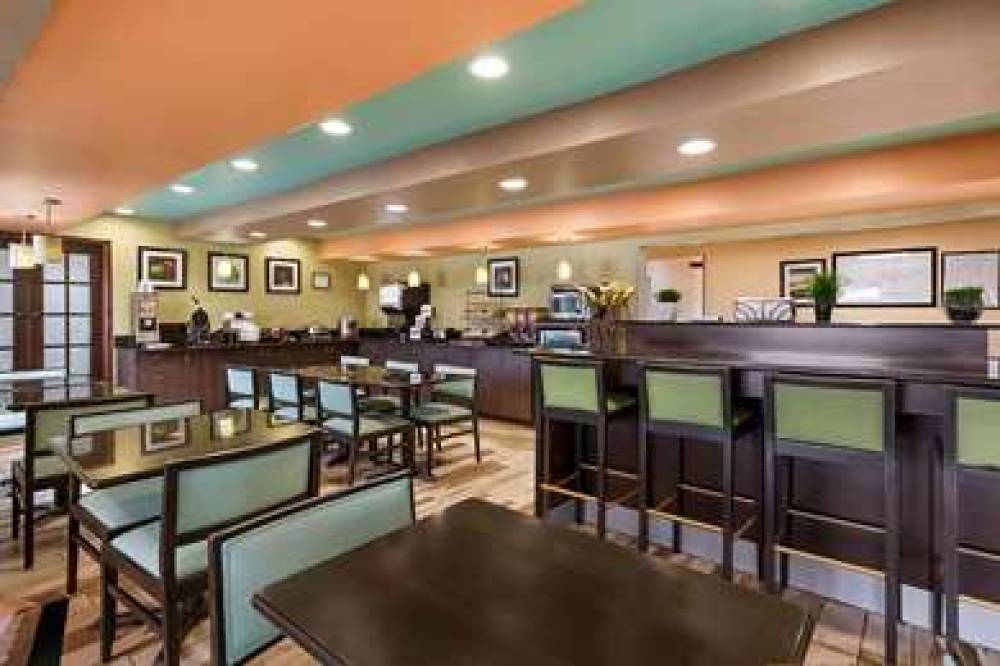 BAYMONT BY WYNDHAM ELIZABETH CITY 10