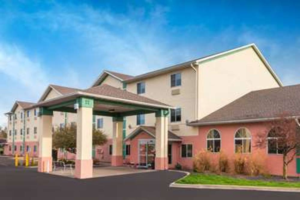 Baymont By Wyndham, Galesburg