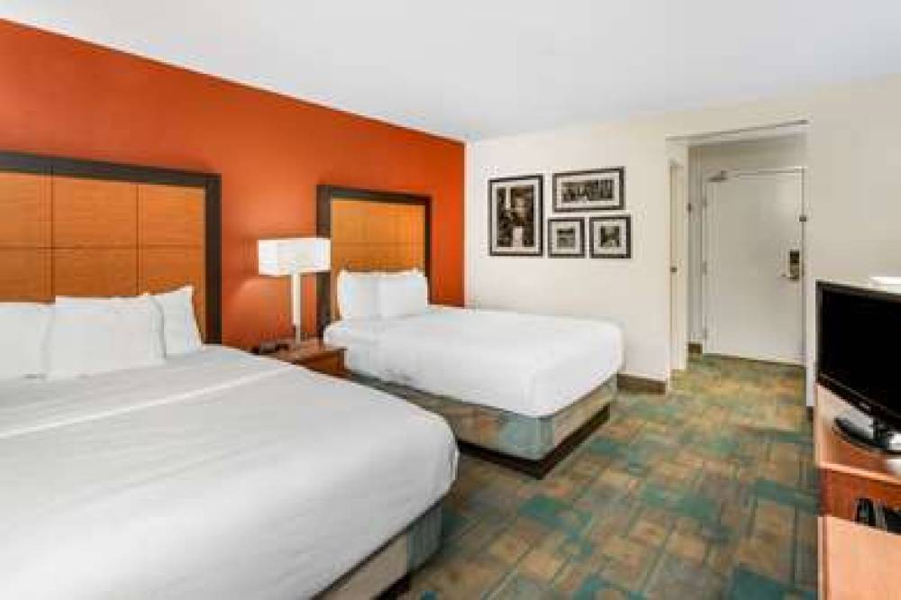 BAYMONT BY WYNDHAM MERIDIAN 3
