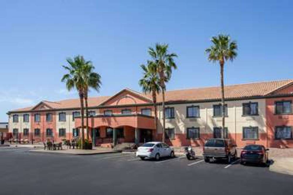 Baymont By Wyndham, Phoenix I 10 Ne