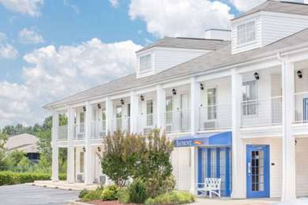 Baymont By Wyndham Roanoke Rapids