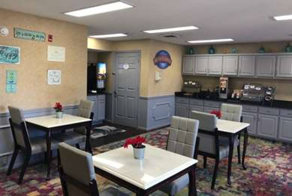 Baymont By Wyndham Roanoke Rapids 9