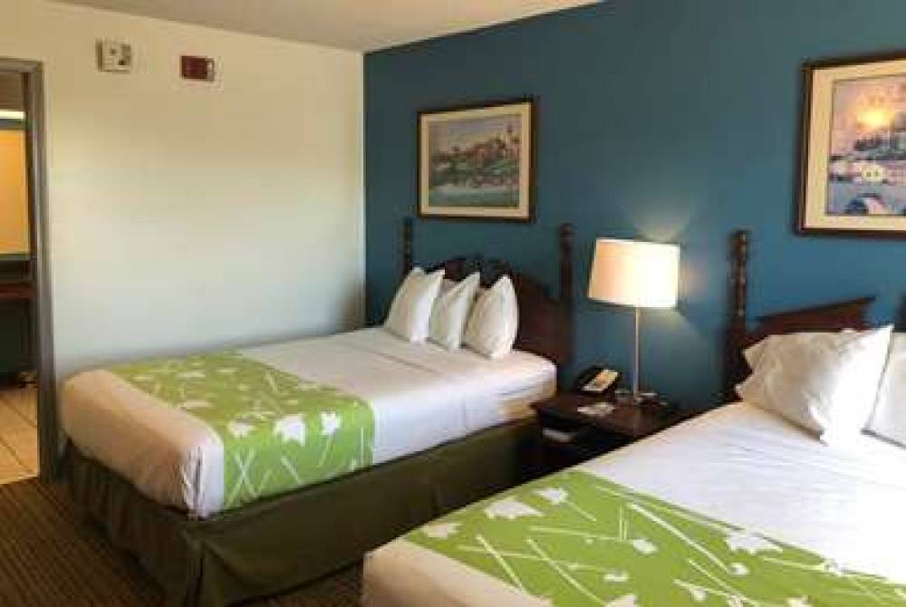 Baymont By Wyndham Roanoke Rapids 8