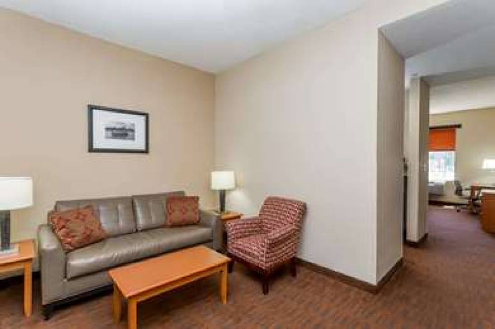 Baymont By Wyndham Savannah/Garden City 8
