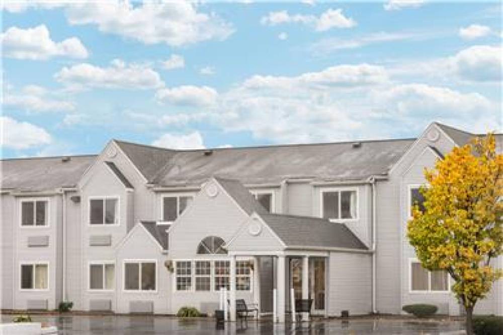 Baymont Henrietta Rochester