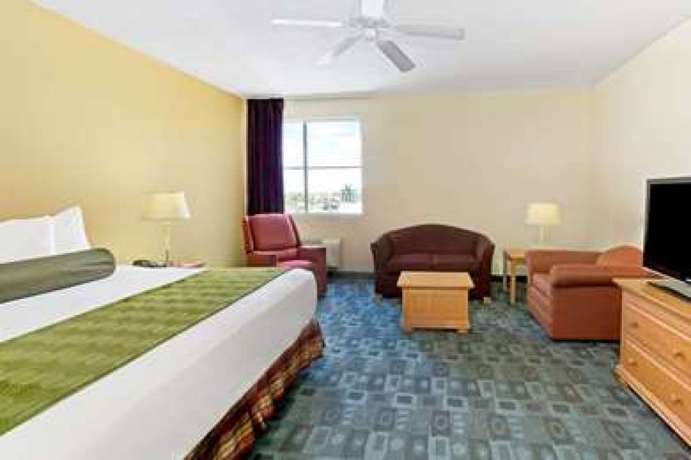 SPARK BY HILTON MIAMI DORAL 8